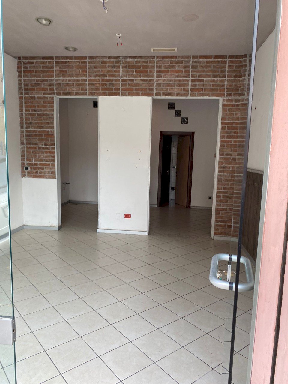 Negozio Ferrara - foto 3