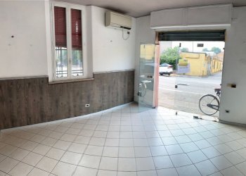 Negozio Ferrara - foto 2