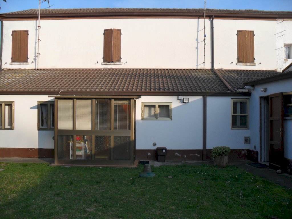 Independent house Riva del Po - photo 2