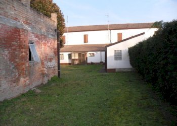 Independent house Riva del Po - photo 5