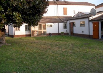 Independent house Riva del Po - photo 8