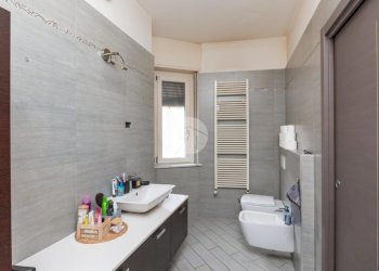 Four-room apartment Via G. Amendola, Settimo Torinese - photo 12