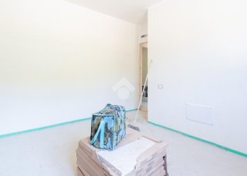 Two-room apartment Via Vigna, Vignola - photo 19