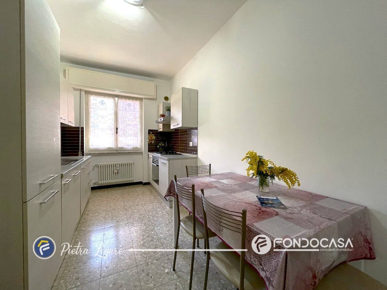 Four-room apartment Viale della Repubblica, Pietra Ligure - photo 3