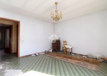 Apartment Località grange de barme, Chatillon - photo 2