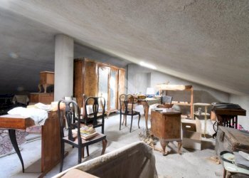 Apartment Località grange de barme, Chatillon - photo 6