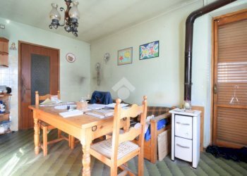 Apartment Località grange de barme, Chatillon - photo 8