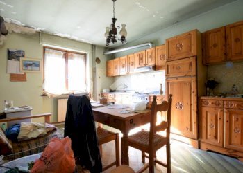 Apartment Località grange de barme, Chatillon - photo 9