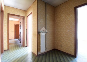 Apartment Località grange de barme, Chatillon - photo 10
