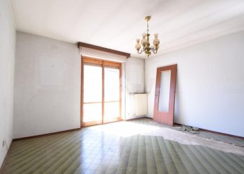 Apartment Località grange de barme, Chatillon - photo 13