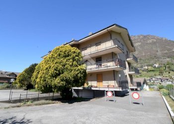Apartment Località grange de barme, Chatillon - photo 36