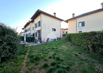 Villa a Schiera Via Paisiello, Corbetta - foto 1