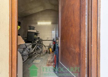 Box auto - Four-room apartment via Don Giovanni Minzoni, Novi di Modena - photo 48