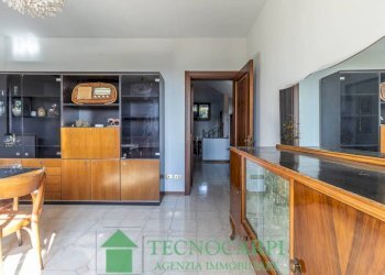 Interno non residenziale - Four-room apartment via Don Giovanni Minzoni, Novi di Modena - photo 15