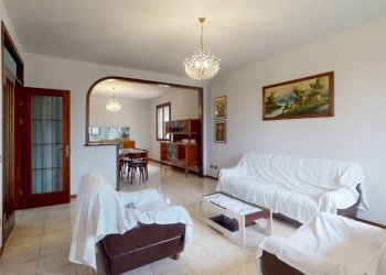 Salone - Quadrilocale via Don Giovanni Minzoni, Novi di Modena - foto 22