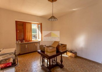 Stanza arredata - Villa via San Chiaffredo di Comba Gambasca, 3, Sanfront - foto 37