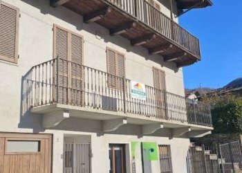 Facciata - Casa indipendente Borgo San Rocco, 27, Brossasco - foto 22