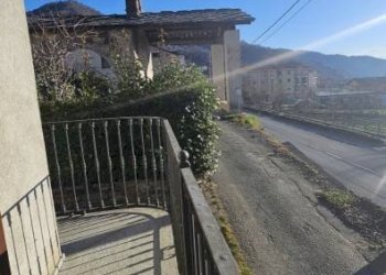 Balcone - Casa indipendente Borgo San Rocco, 27, Brossasco - foto 29