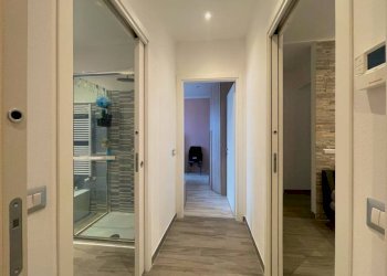 Corridoio - Quadrilocale piazza Perino, Volpedo - foto 7