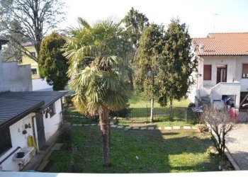 Giardino - Villa via Monviso, 8, Parabiago - foto 1