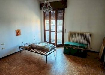 Camera da letto - Villa via Monviso, 8, Parabiago - photo 7