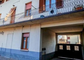 Facciata - Appartamento via 20 Settembre, 7, Parabiago - foto 2