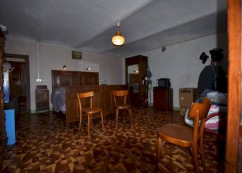 Salone - Rustico via Italia, Montaldo Scarampi - foto 14