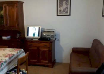 Stanza arredata - Rustico via Italia, Montaldo Scarampi - foto 26