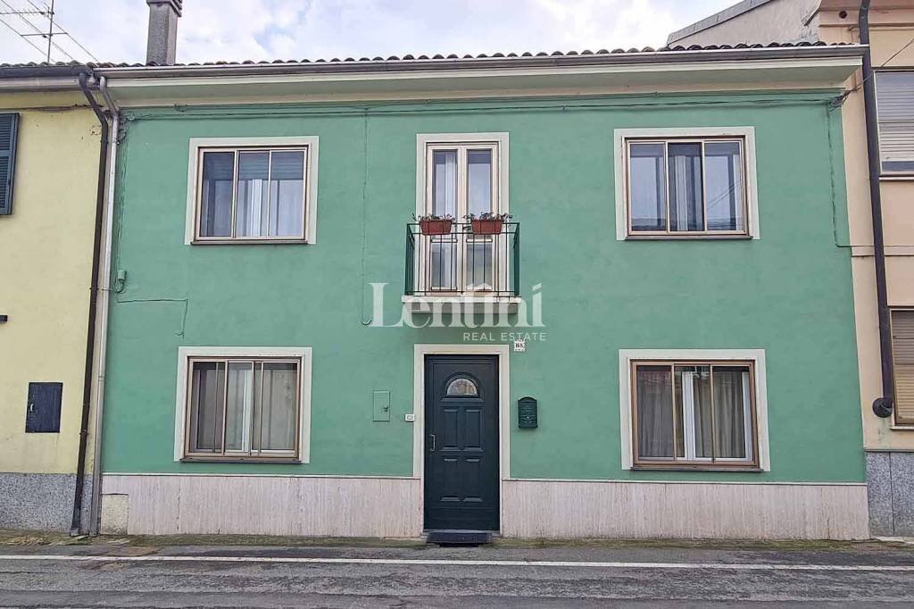 Facciata - Villa via Circonvallazione, 168, Occimiano - foto 1