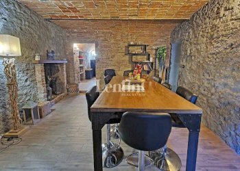 Soggiorno - Villa via Dionigi, Ozzano Monferrato - foto 3