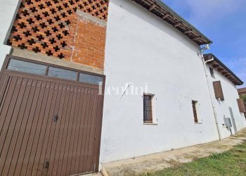 Facciata - Villa via Dionigi, Ozzano Monferrato - foto 32