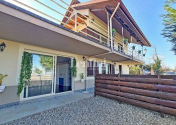 Facciata - Villa strada Pontestura, Casale Monferrato - foto 7