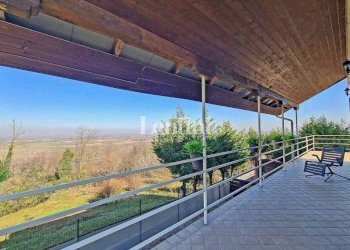 Terrazzo - Villa strada Pontestura, Casale Monferrato - photo 13