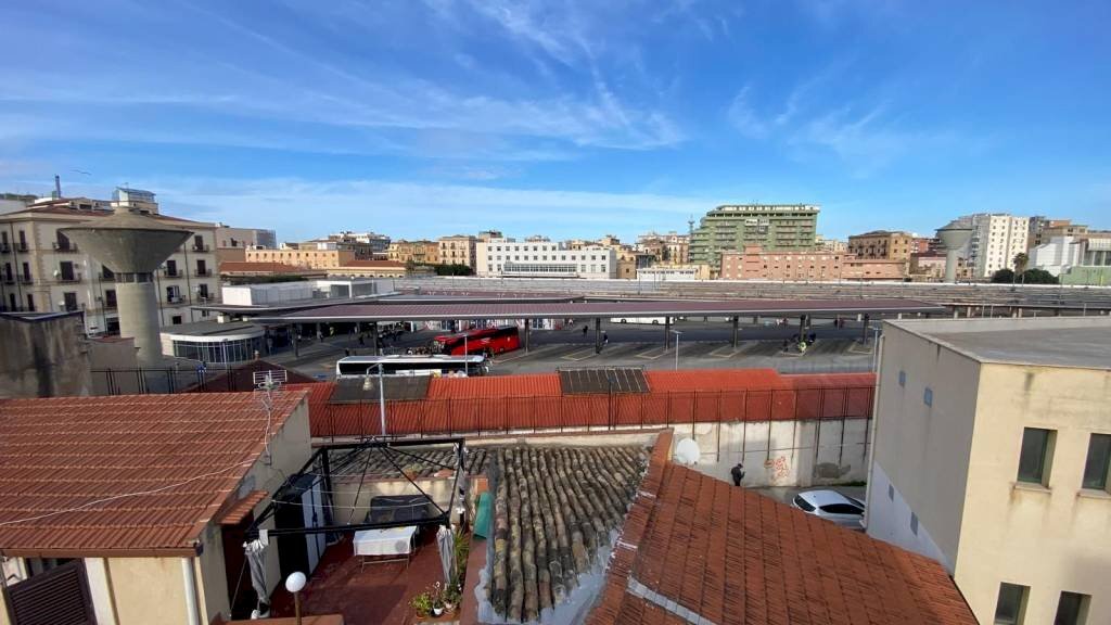 Vista - Stable - Palace via Oreto, Palermo - photo 2