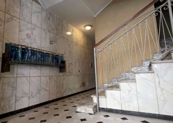 Vano scale - Quadrilocale corso Garibaldi, Chiavari - foto 9