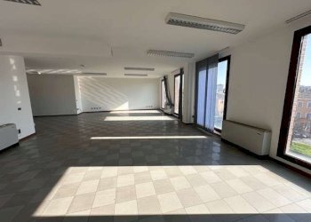 Ufficio Modena (zona Centro Storico) - foto 1