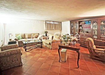 Terraced Villa Capannori - photo 11