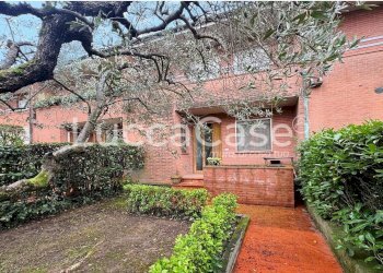 Terraced Villa Capannori - photo 25