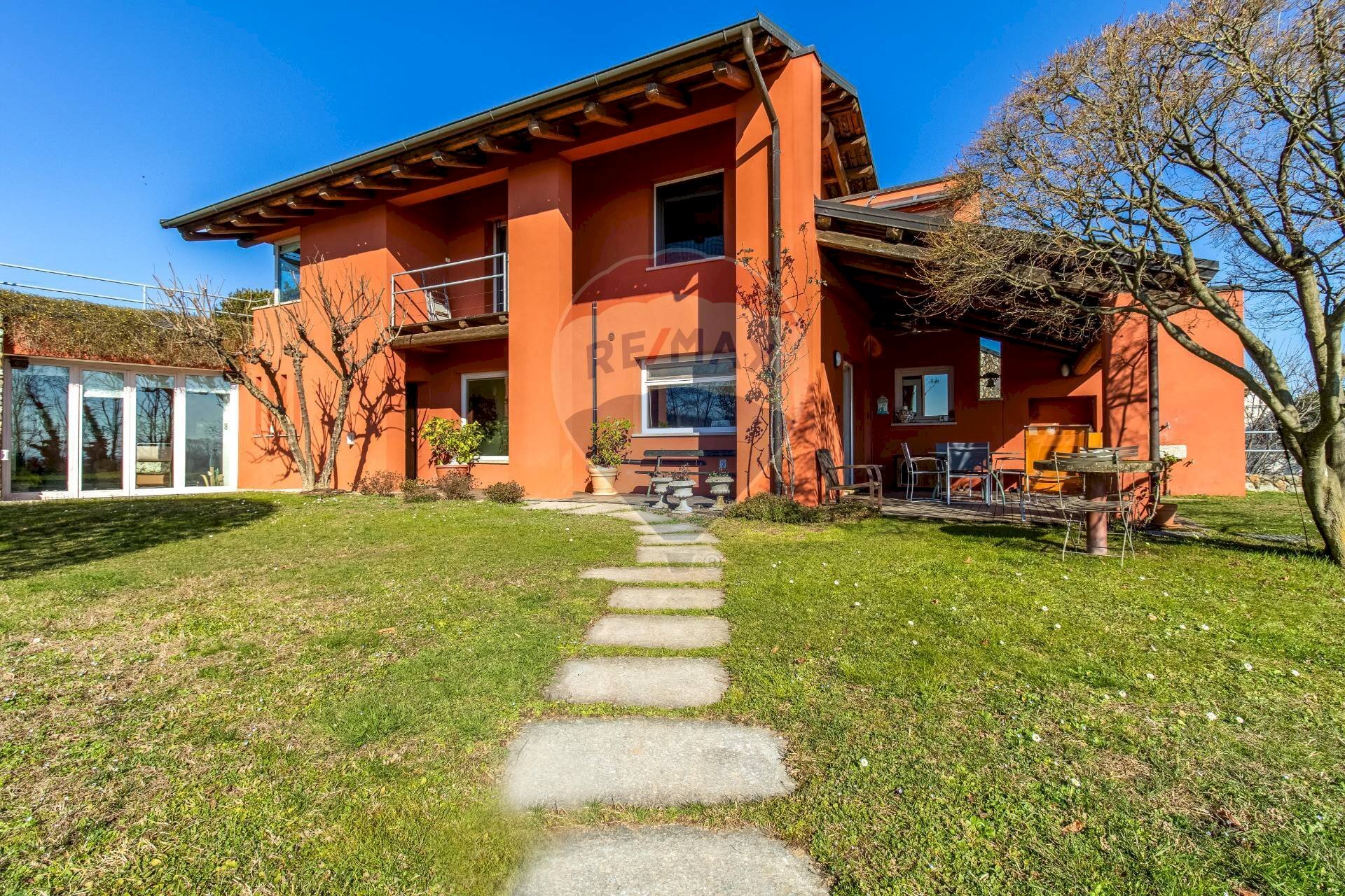 Villa Via Crispi, 22 
 Roasio, Roasio - foto 1