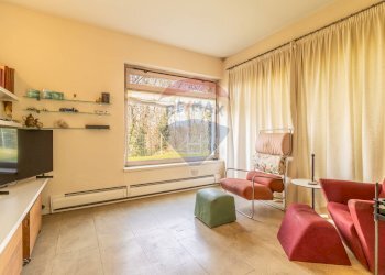 Villa Via Crispi, 22 
 Roasio, Roasio - foto 18