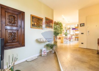 Villa Via Crispi, 22 
 Roasio, Roasio - foto 21