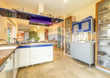 Villa Via Crispi, 22 
 Roasio, Roasio - foto 31