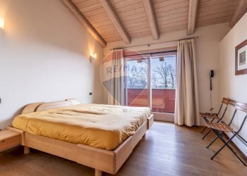 Villa Via Crispi, 22 
 Roasio, Roasio - foto 65