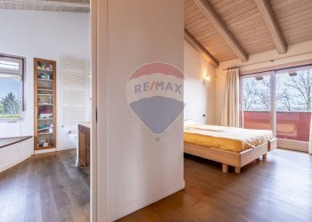 Villa Via Crispi, 22 
 Roasio, Roasio - foto 66