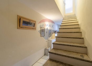 Villa Via Crispi, 22 
 Roasio, Roasio - foto 76