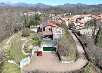 Villa Via Crispi, 22 
 Roasio, Roasio - foto 92