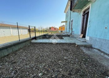 Casa semi indipendente Via Duca D'Aosta, Ronsecco - foto 17