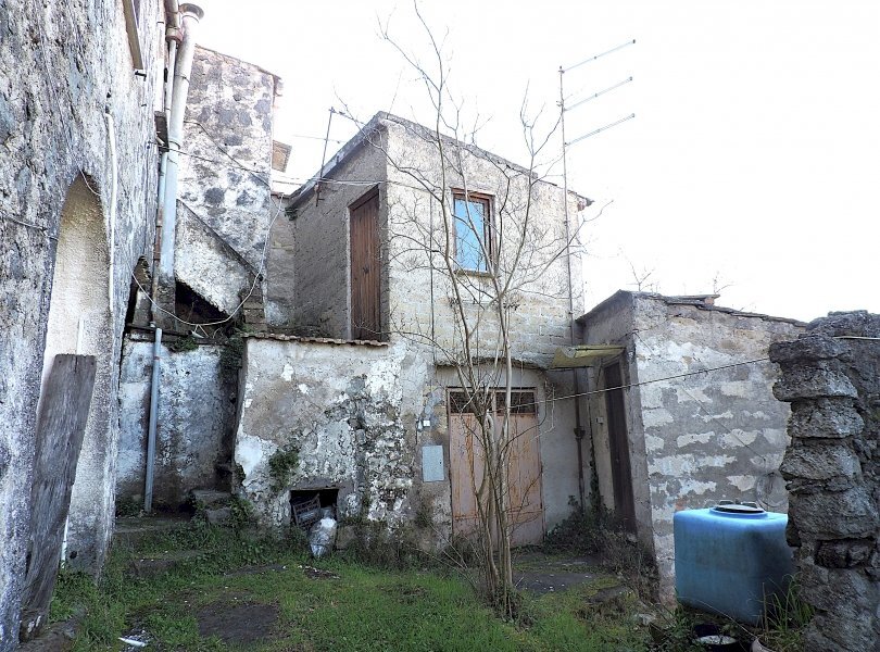 Independent house Sessa Aurunca - photo 1