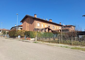Villa a Schiera Via Alpi, Medicina - foto 3