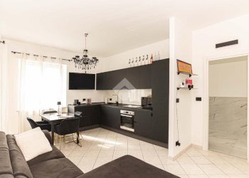 Bilocale Via Vittorio Prever, Ciriè - foto 1